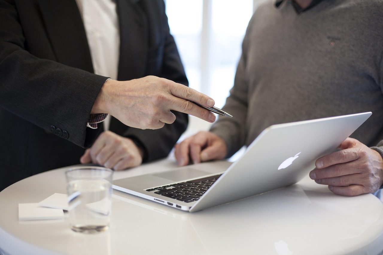 Business advisory meeting with clients